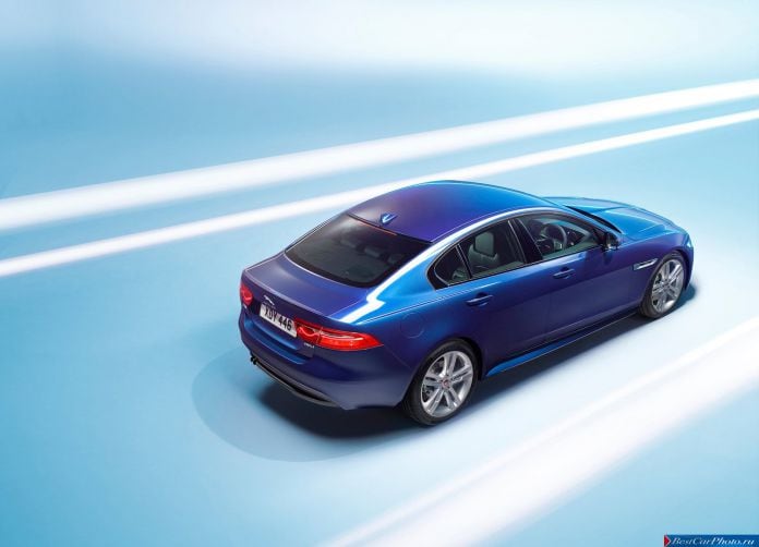 2016 Jaguar XE - фотография 22 из 70