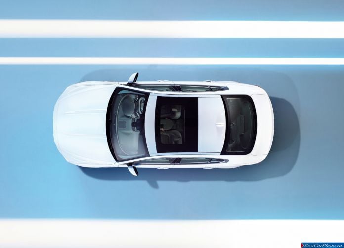 2016 Jaguar XE - фотография 26 из 70