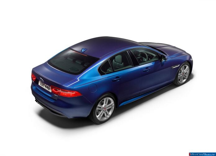 2016 Jaguar XE - фотография 40 из 70