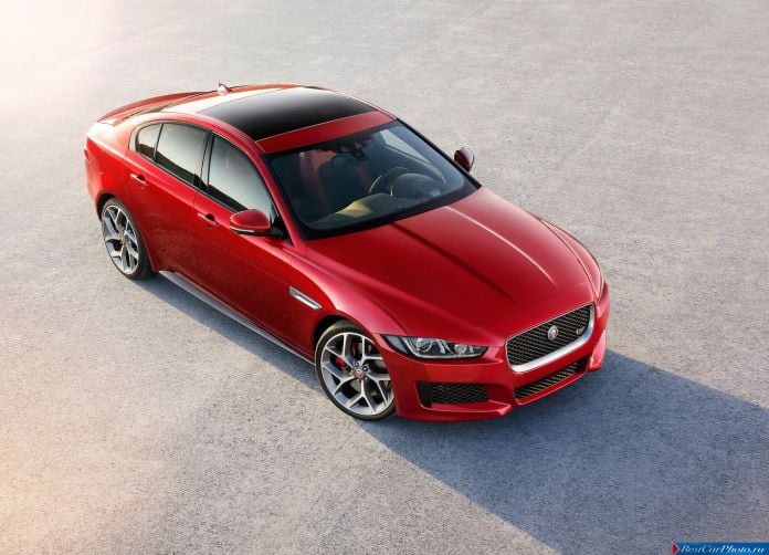 2016 Jaguar XE-S - фотография 2 из 38