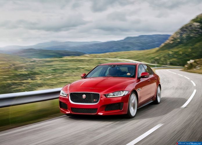 2016 Jaguar XE-S - фотография 4 из 38