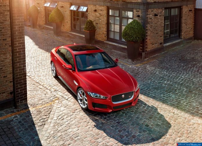 2016 Jaguar XE-S - фотография 7 из 38