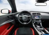 jaguar_2016_xe_s_015.jpg