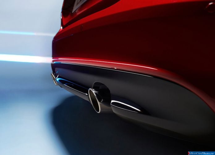 2016 Jaguar XE-S - фотография 26 из 38