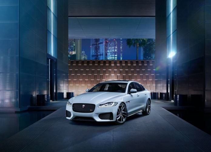 2016 Jaguar XF - фотография 7 из 232