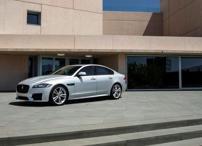 2016 Jaguar XF - фотография 27 из 232