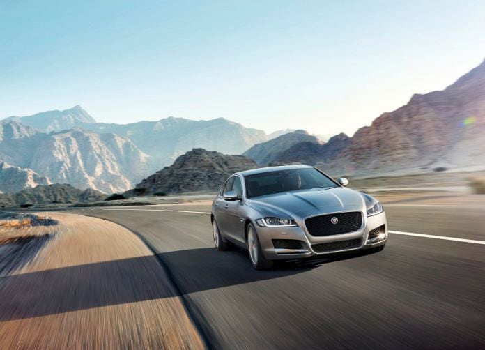 2016 Jaguar XF - фотография 34 из 232