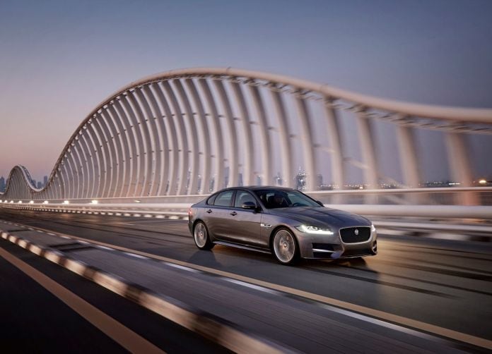 2016 Jaguar XF - фотография 35 из 232