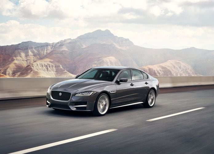 2016 Jaguar XF - фотография 37 из 232
