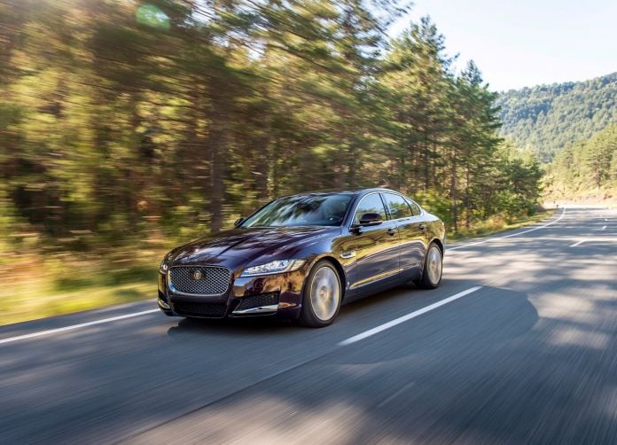 2016 Jaguar XF - фотография 48 из 232