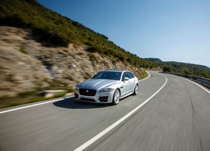 2016 Jaguar XF - фотография 60 из 232