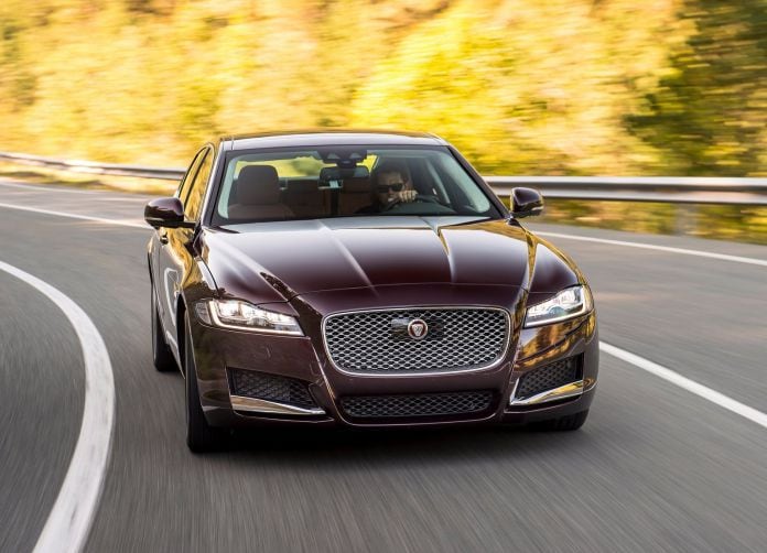 2016 Jaguar XF - фотография 78 из 232