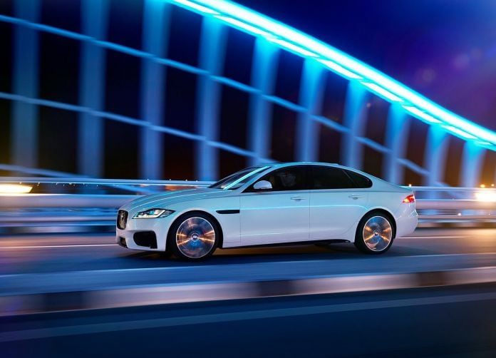 2016 Jaguar XF - фотография 81 из 232