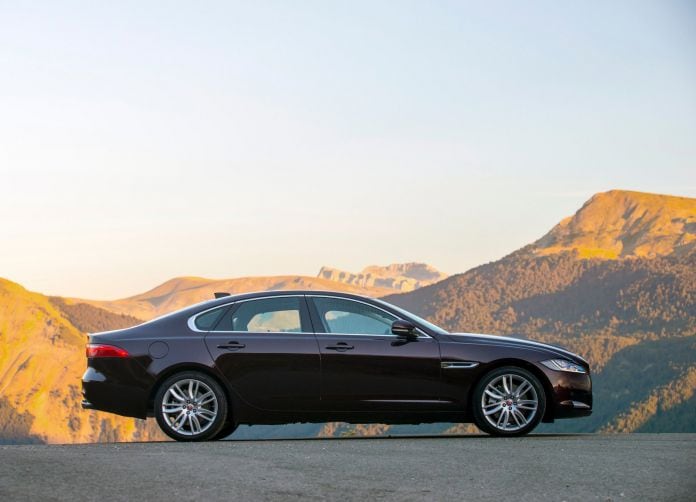 2016 Jaguar XF - фотография 86 из 232