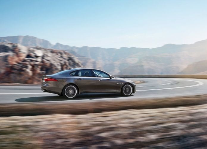 2016 Jaguar XF - фотография 88 из 232
