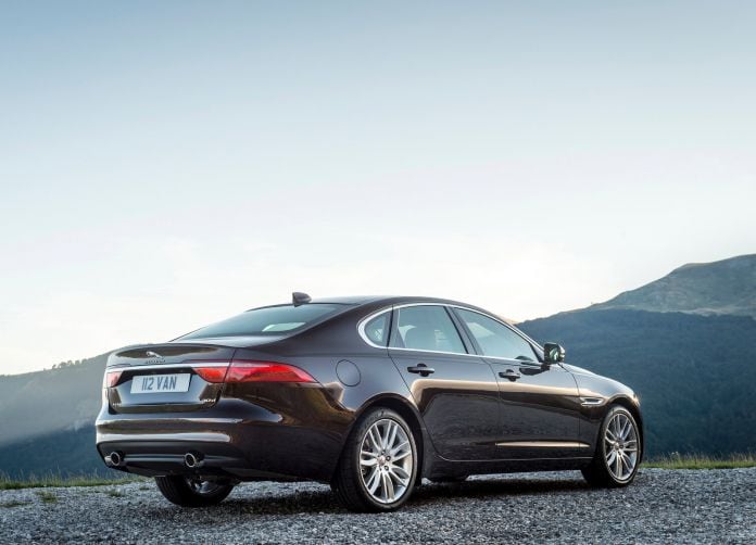 2016 Jaguar XF - фотография 90 из 232