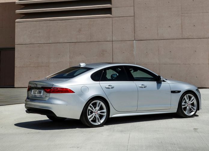 2016 Jaguar XF - фотография 94 из 232