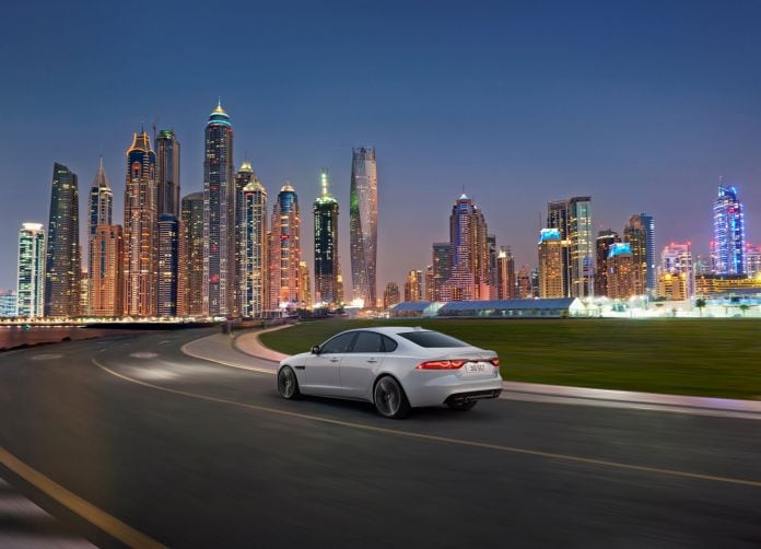 2016 Jaguar XF - фотография 99 из 232
