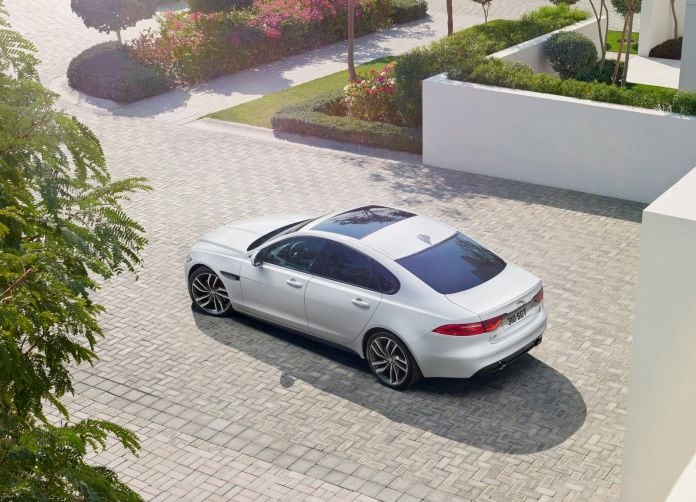 2016 Jaguar XF - фотография 101 из 232