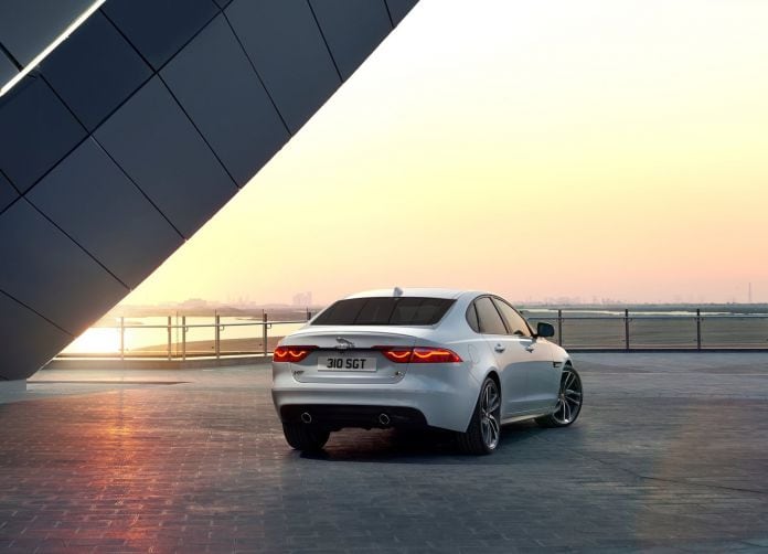2016 Jaguar XF - фотография 103 из 232