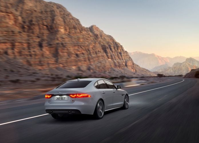 2016 Jaguar XF - фотография 104 из 232