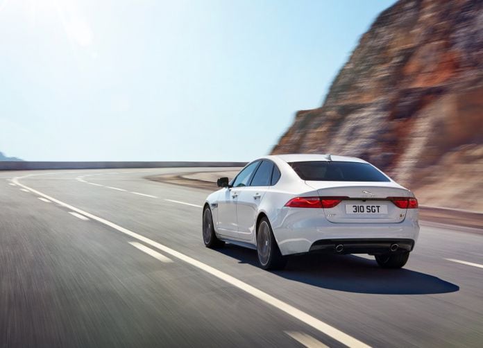 2016 Jaguar XF - фотография 107 из 232