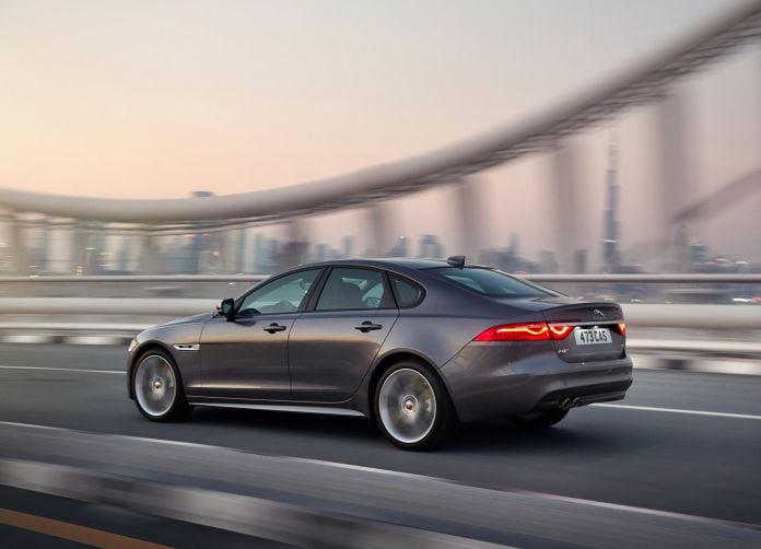 2016 Jaguar XF - фотография 118 из 232