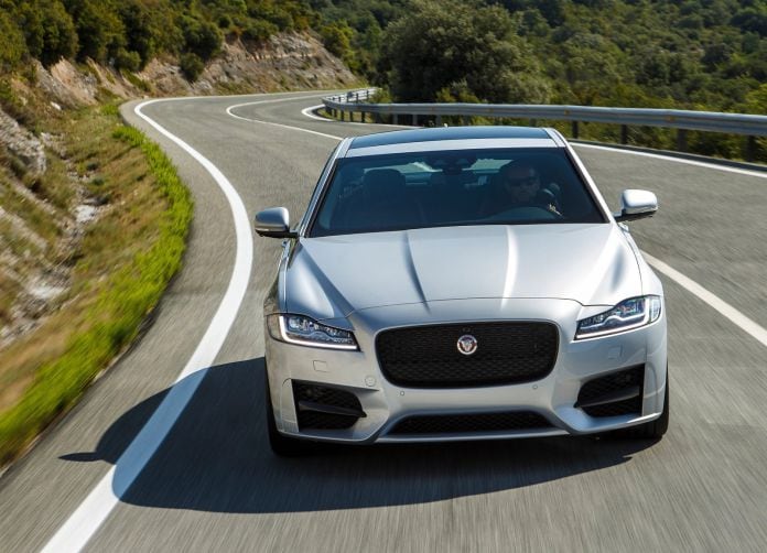 2016 Jaguar XF - фотография 129 из 232