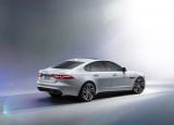 jaguar_2016_xf_147.jpg
