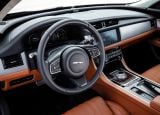 jaguar_2016_xf_160.jpg