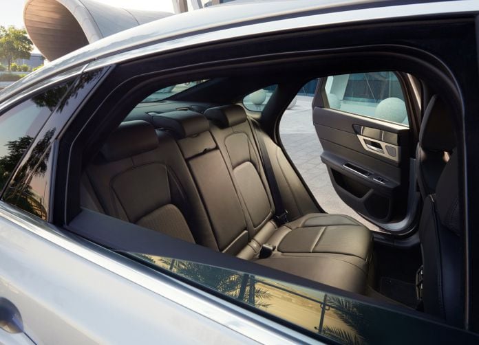 2016 Jaguar XF - фотография 166 из 232