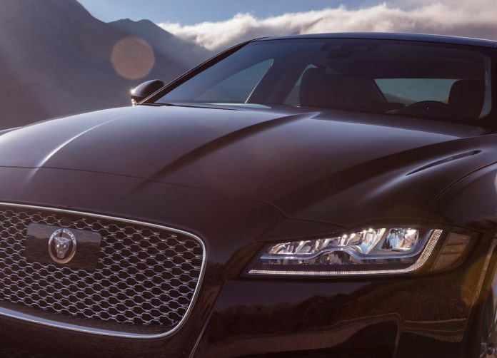 2016 Jaguar XF - фотография 184 из 232
