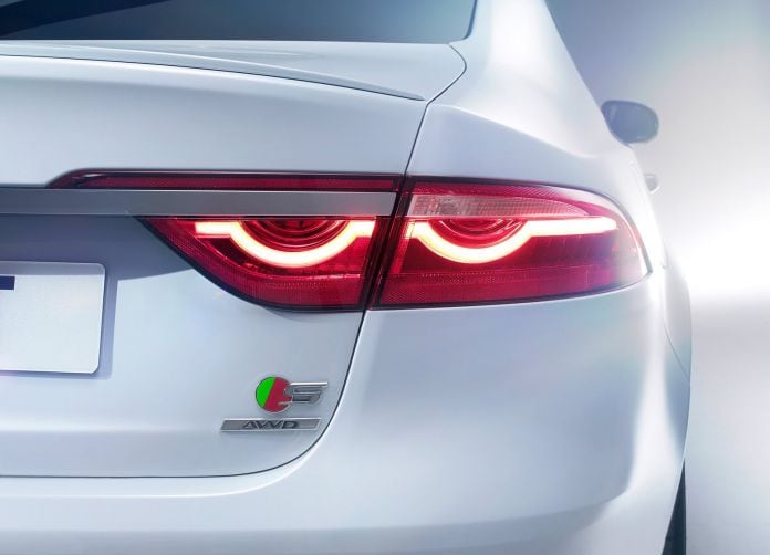 2016 Jaguar XF - фотография 193 из 232