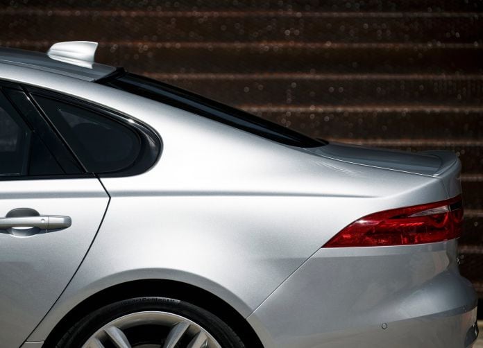 2016 Jaguar XF - фотография 199 из 232