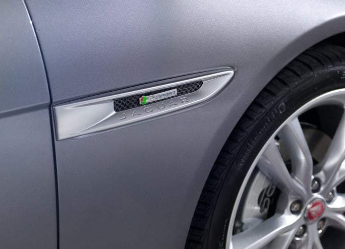 2016 Jaguar XF - фотография 202 из 232