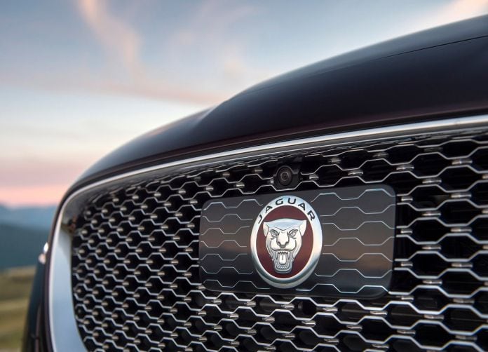 2016 Jaguar XF - фотография 205 из 232