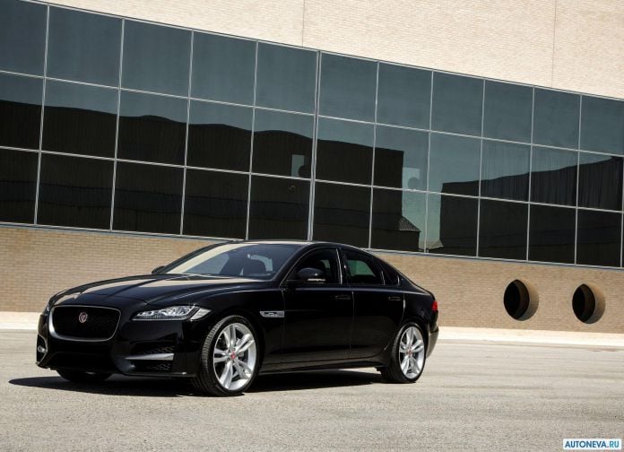2016 Jaguar XF 20D - фотография 2 из 92