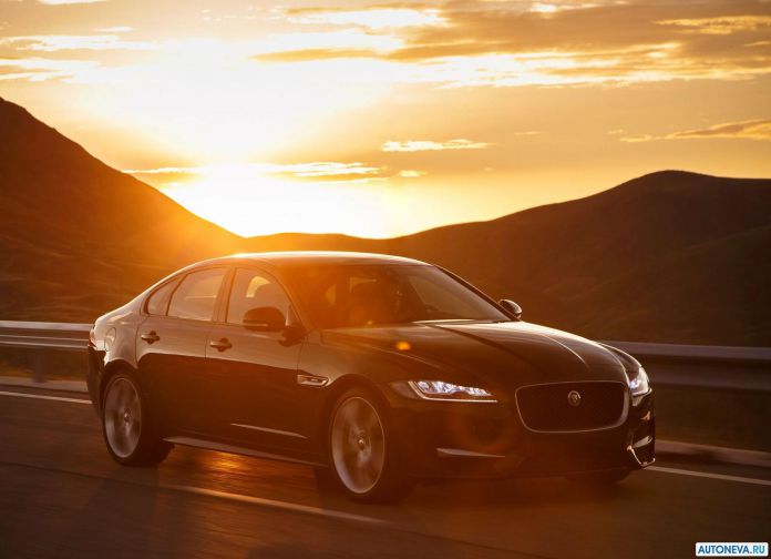 2016 Jaguar XF 20D - фотография 7 из 92