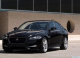 jaguar_2016_xf_20d_013.jpg