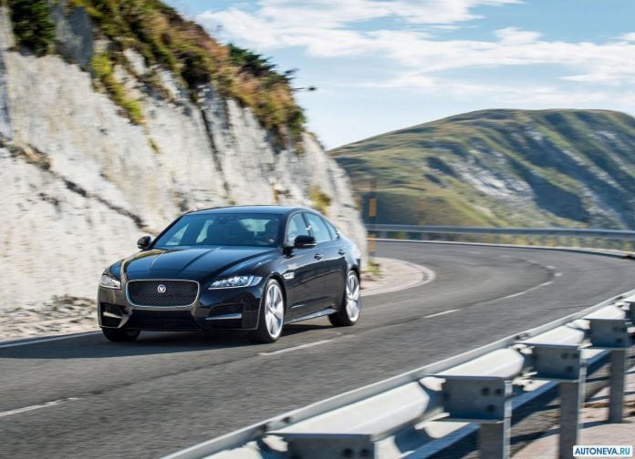 2016 Jaguar XF 20D - фотография 15 из 92