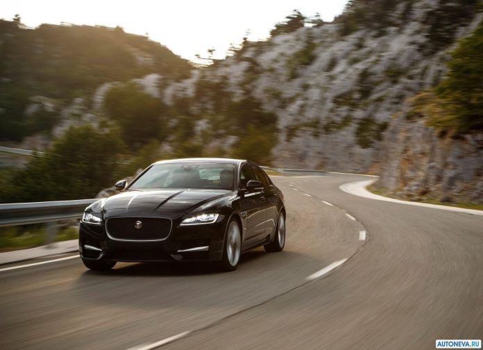 2016 Jaguar XF 20D - фотография 20 из 92