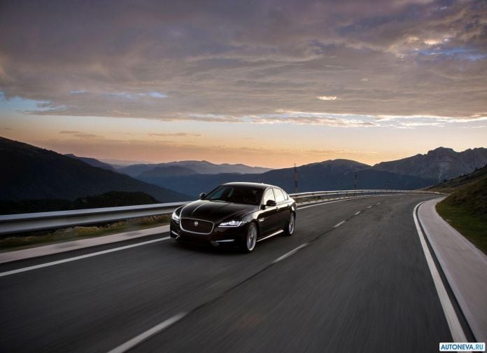 2016 Jaguar XF 20D - фотография 26 из 92