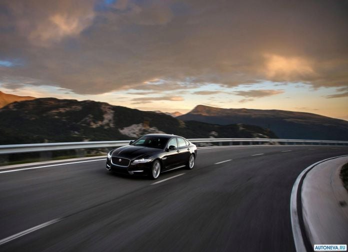 2016 Jaguar XF 20D - фотография 27 из 92