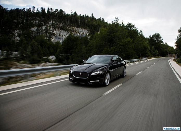 2016 Jaguar XF 20D - фотография 29 из 92