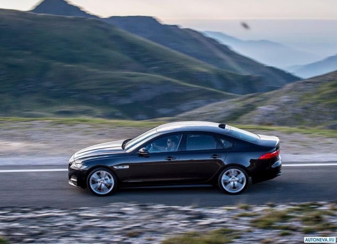 2016 Jaguar XF 20D - фотография 33 из 92