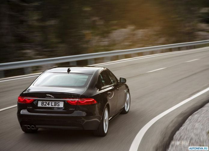 2016 Jaguar XF 20D - фотография 48 из 92