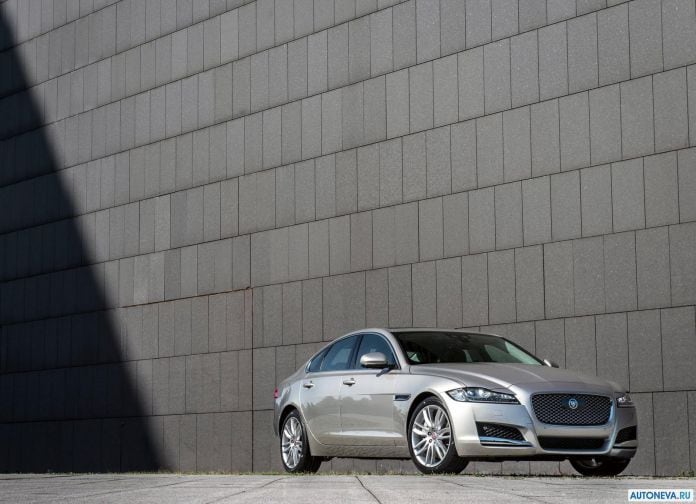 2016 Jaguar XF 30D - фотография 1 из 94