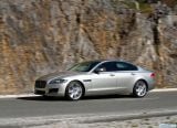 jaguar_2016_xf_30d_033.jpg