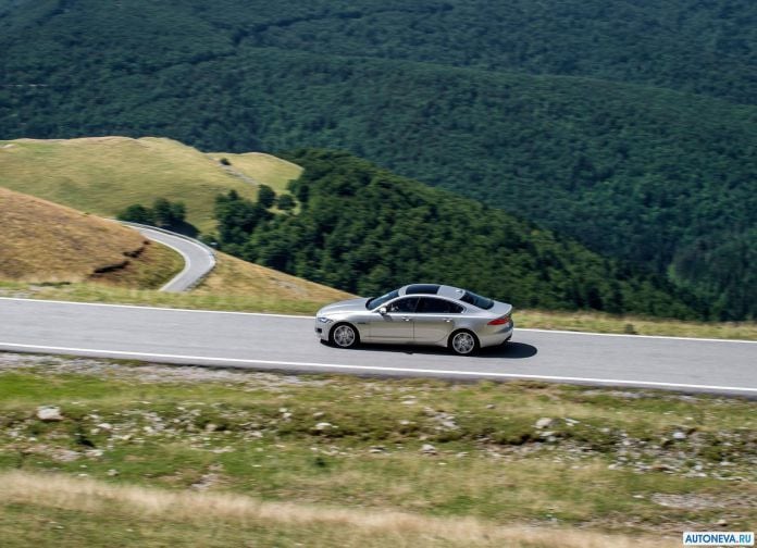 2016 Jaguar XF 30D - фотография 45 из 94