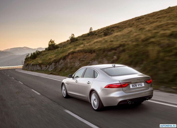 2016 Jaguar XF 30D - фотография 58 из 94